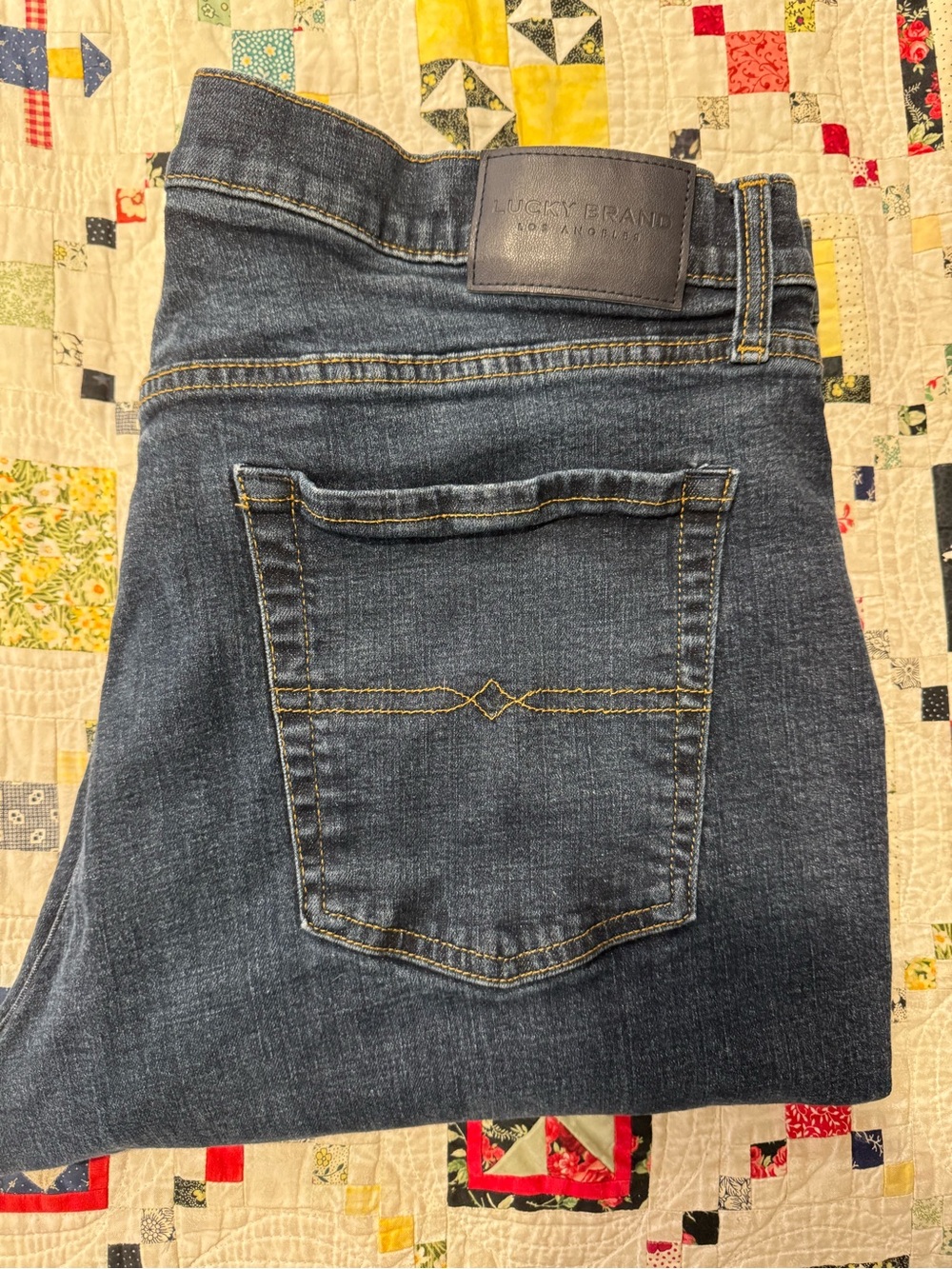 Lucky Brand Men’s Dark Blue Slim Straight Jeans